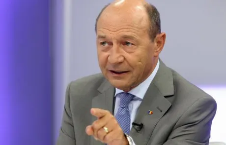 Ce procent ar obține în alegeri Traian Băsescu, potrivit ultimului sondaj