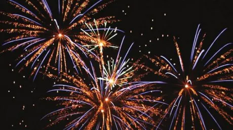 Primăriile și localurile au nevoi de aprobare specială de la pompieri pentru focurile de artificii