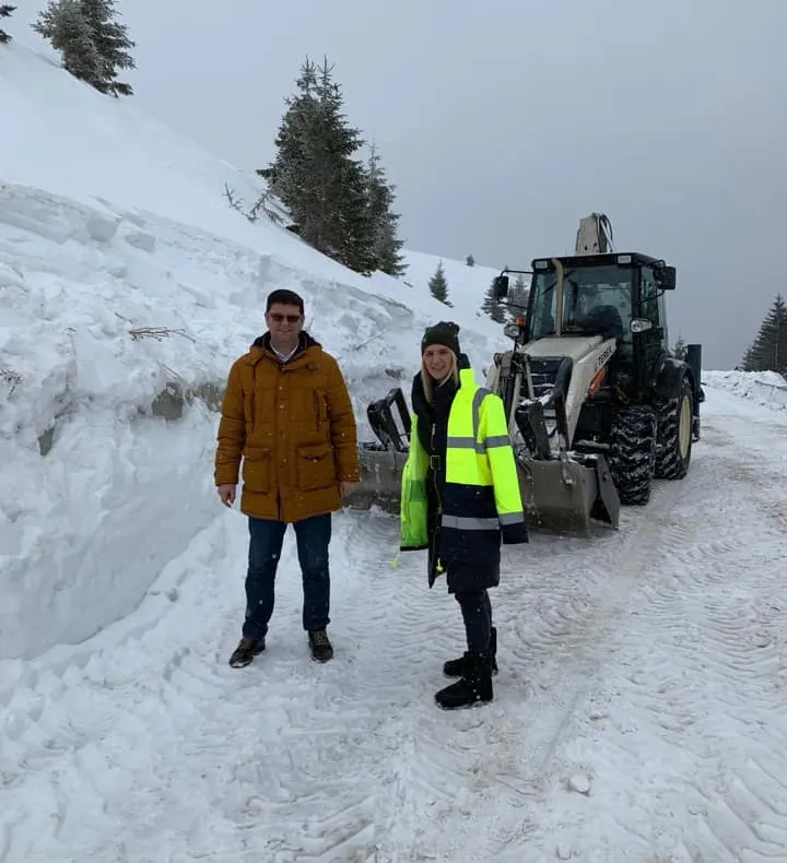Alertă de avalanșă de gradul 4 în Bucegi. Ne-am grăbit cu redeschiderea Transbucegi?