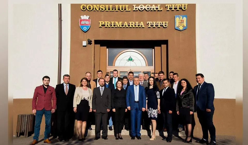 "Cutremur" în Consiliul Local Titu. Demisia în bloc a liberalilor trimite comunitatea aproape de alegeri anticipate
