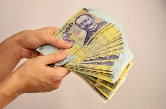 Dâmbovița. Ajutoare de urgență pentru familii şi persoane singure