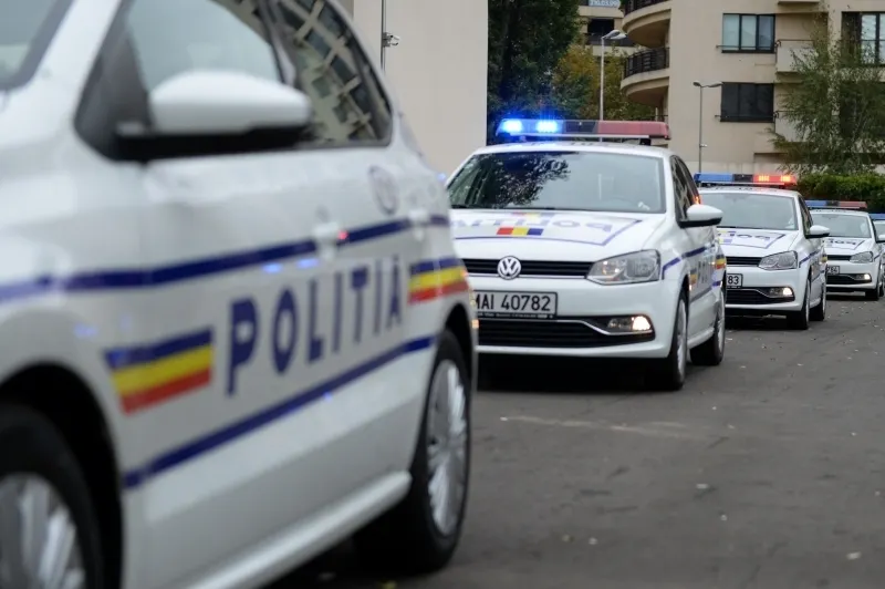 Sute de sancțiuni contravenționale, în ultimele 24 de ore, date de polițiștii dâmbovițeni