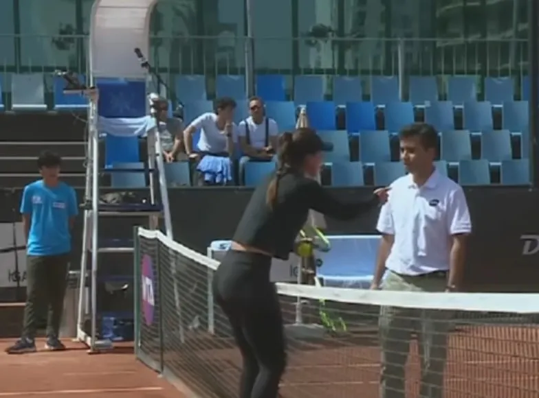 Sorana Cîrstea riscă o amendă serioasă, după reacția deplasată de la Istanbul