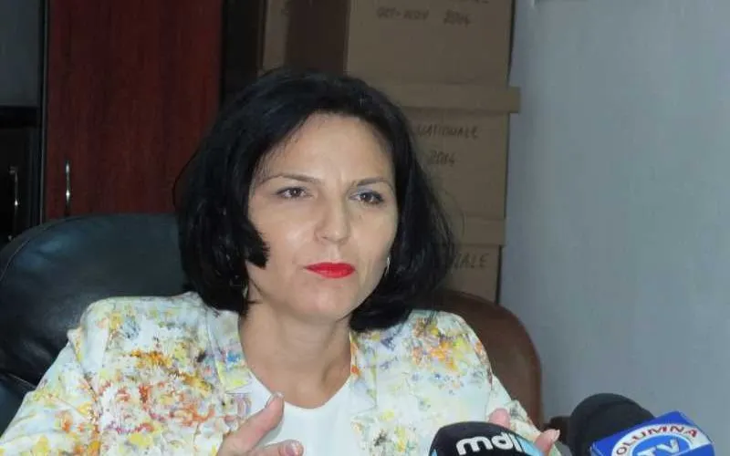 Uite directorul, nu e directorul. Cum a fost repusă în funcție și demisă (din nou) Niculina Sandu, de la șefia CJAS Dâmbovița