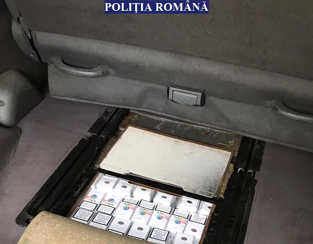 Educaţia începe de la grădiniţă. Copiii de la Rază de Soare,  în vizită la Jandarmeria Dâmbovița