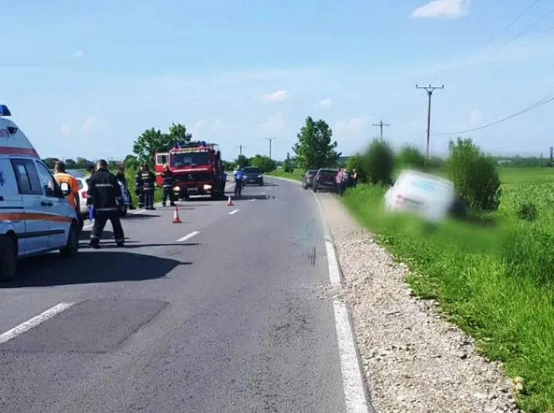 Accident pe DN1A, în Dâmbovița, cu trei autoturisme implicate