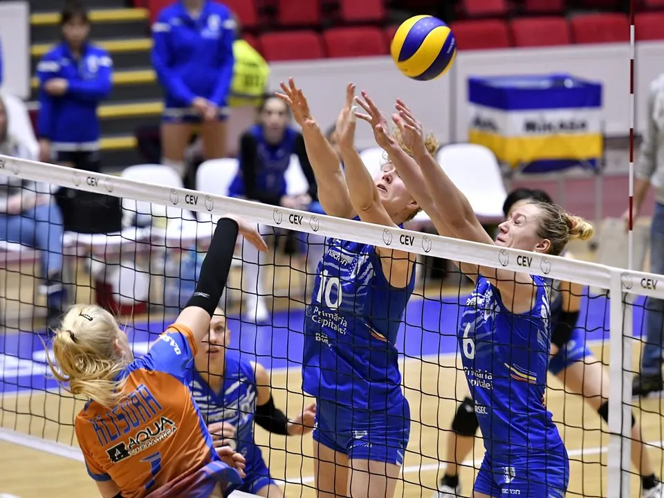 Volei feminin| CSM Târgoviște învinge campioana și revine în lupta pentru podium
