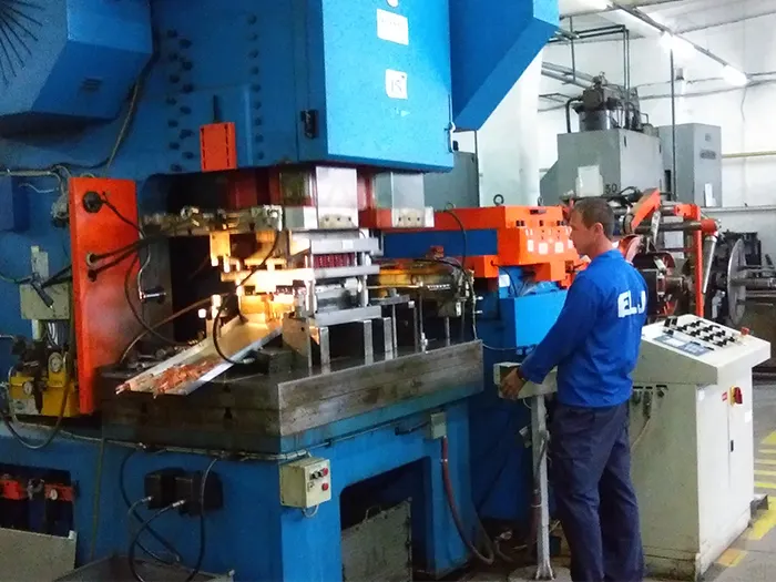Acţionarii Electroaparataj, convocaţi ca să anuleze dizolvarea companiei