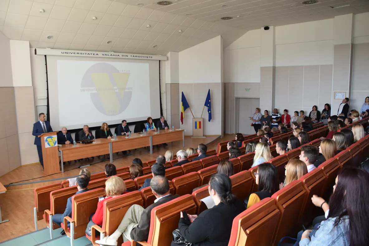 Deschidere de an școlar la Universitatea "Valahia" din Târgoviște