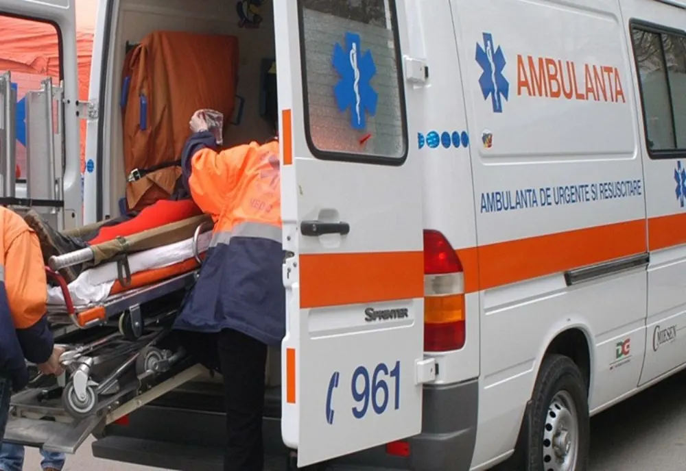 Bărbat înjunghiat în gât, pe fondul consumului de alcool, la Potlogi, în Dâmbovița, de un tânăr de 23 de ani