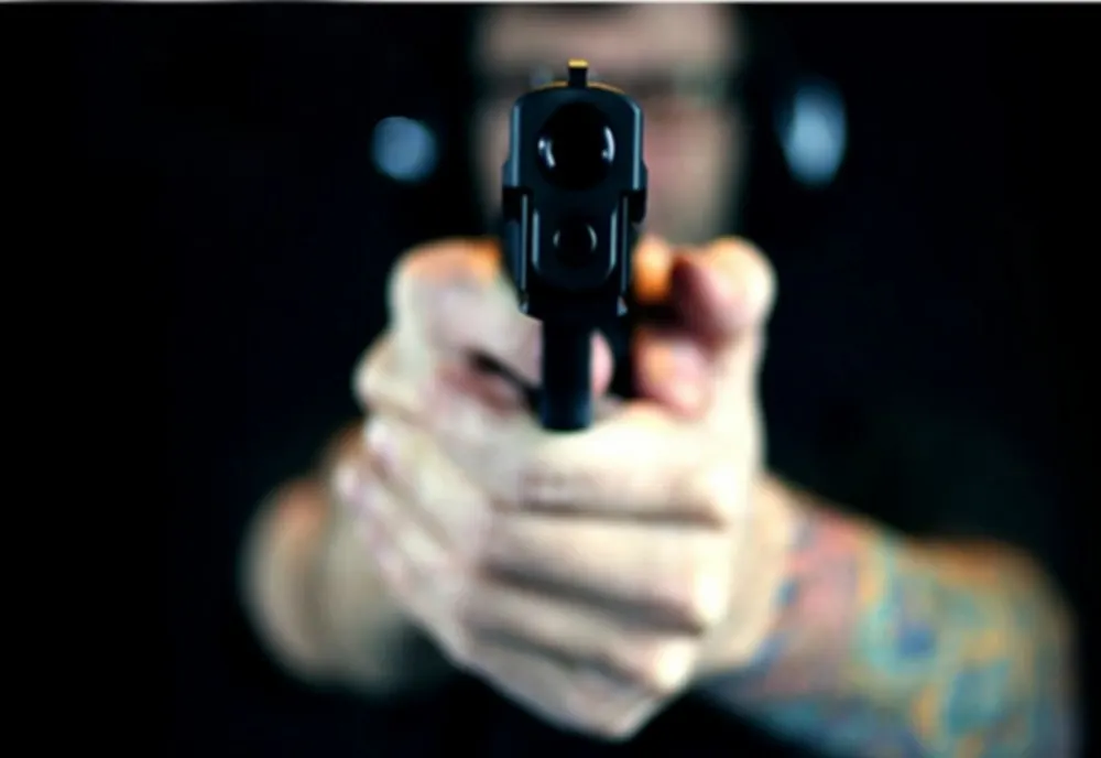 Dosar penal pentru un dâmbovițean ce deținea ilegal o armă