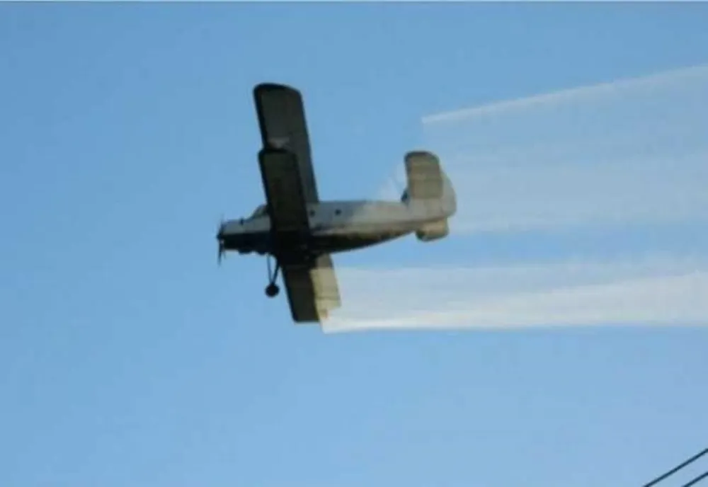La Titu se vor executa tratamente aviochimice de combatere a insectelor