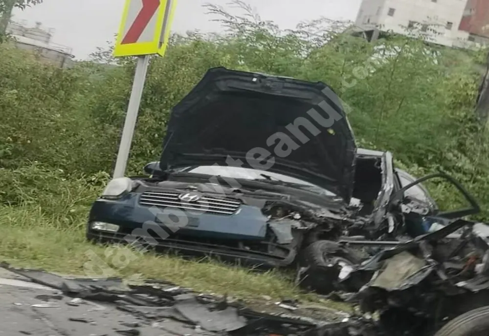 Accident rutier pe DN 71, la Doicești. Cinci persoane au fost rănite