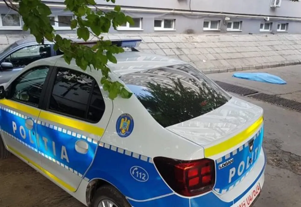 Un pacient al Spitalului Judeţean din Târgovişte a murit după ce s-a aruncat de la etajul patru al unității