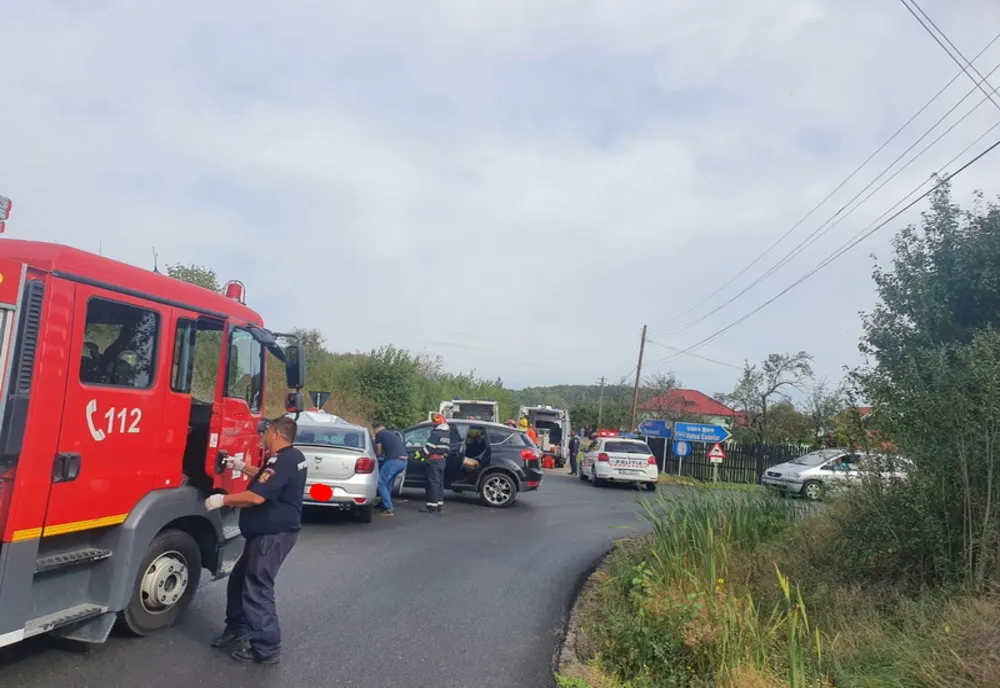 Accident cu patru victime în Dâmbovița. Ccum s-a produs impactul 