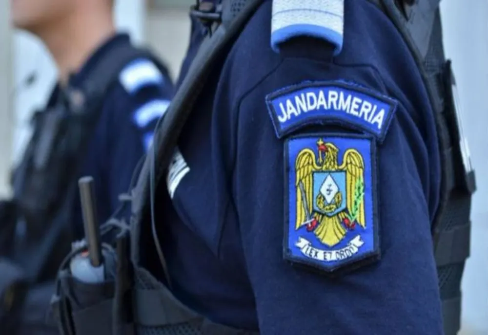 Două meciuri de fotbal, supravegheate de jandarmii dâmbovițeni