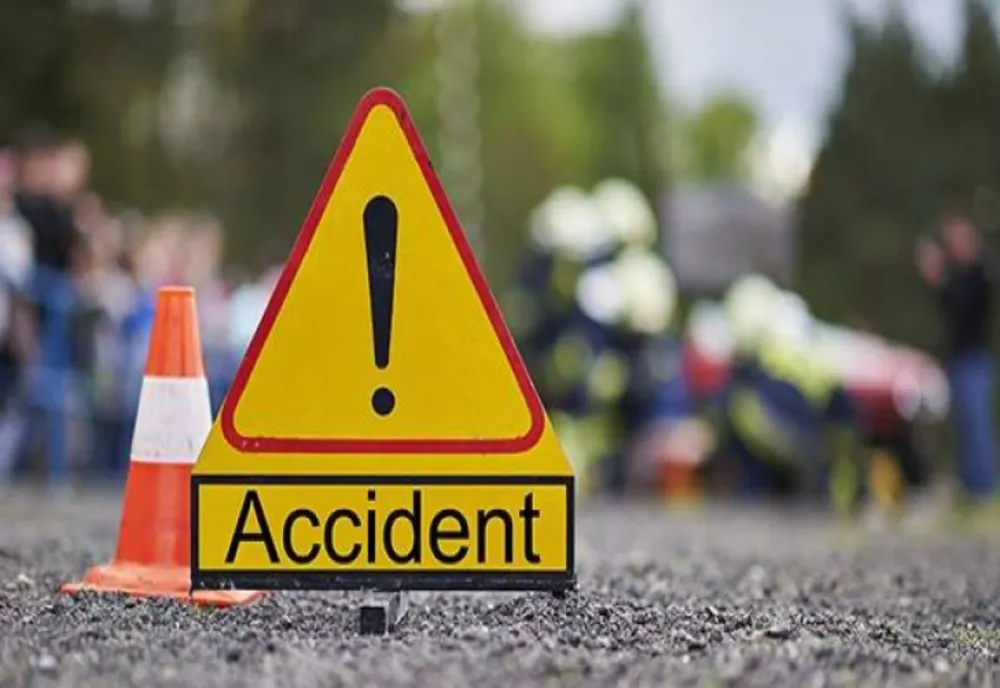 Accident violent în Târgoviște. Două persoane au fost rănite
