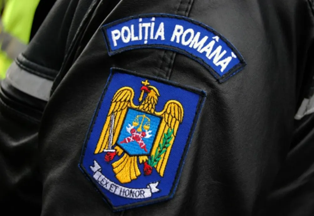 Promisiuni pentru polițiști: 1.000 de lei stimulent pentru lupta împotriva COVID-19