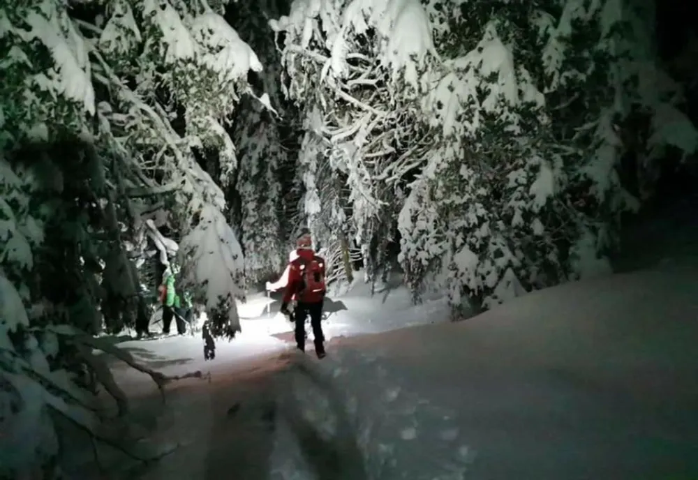 Patru turiști rătăciți în Munții Bucegi, ajutați de salvamontiști