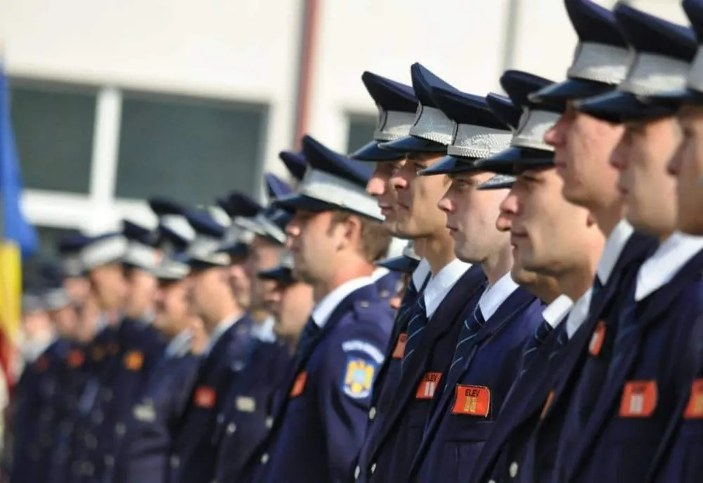 Concurență mare pentru cele 11 posturi de ajutor de șef, la Dâmbovița