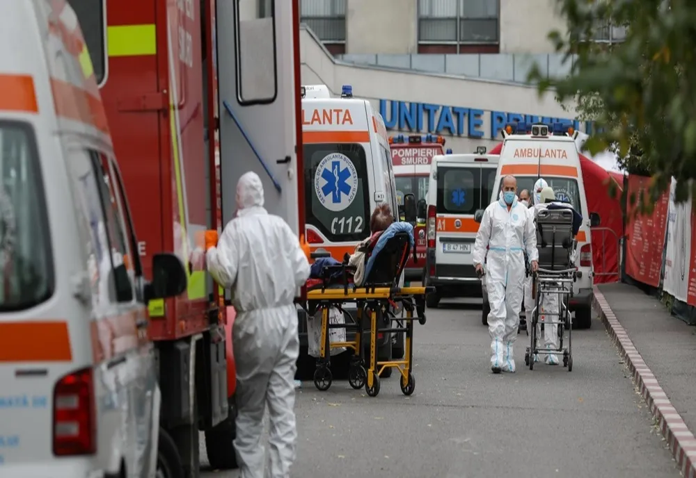 O nouă zi cu număr uriaș de decese și internări la ATI. În Dâmbovița, 55 de localități au rate de incidență peste 6