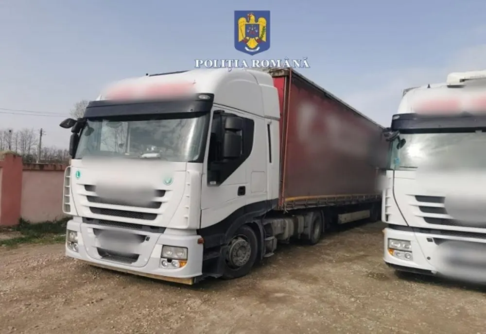 Patru șoferi de TIR, din Turcia, fără drept de muncă în România, opriți de oamenii legii 