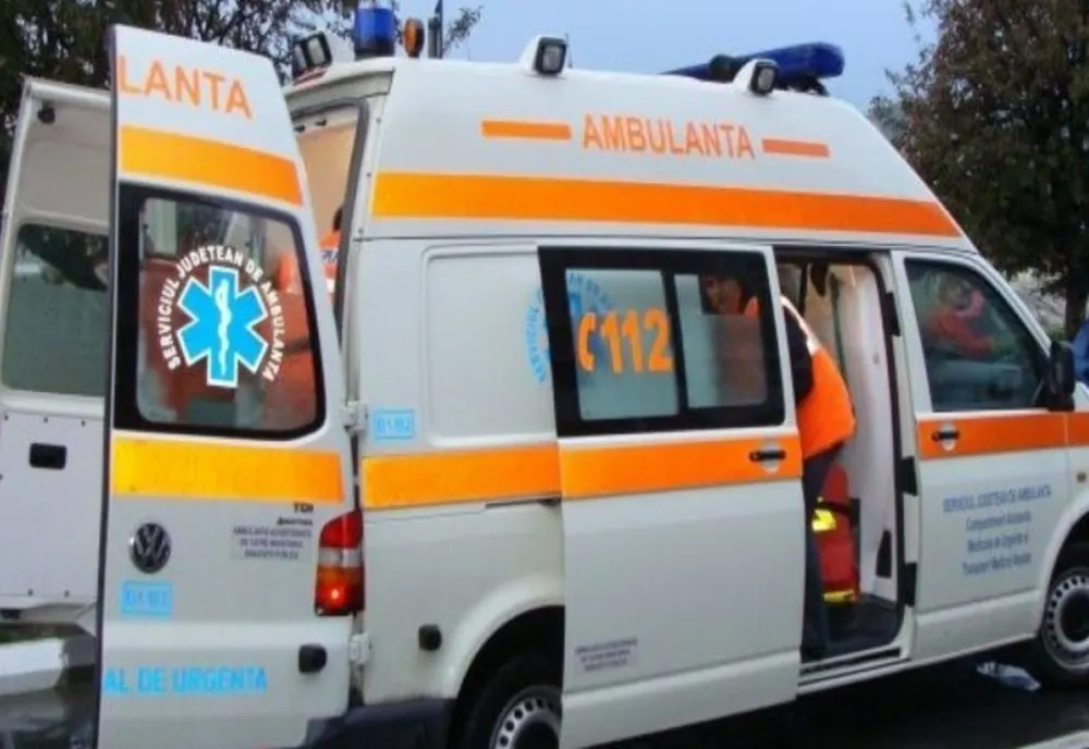 Dâmbovița: Trei victime după impactul dintre un autotren și un autoturism pe Autostrada A1, București –Pitești. Două dintre persoanele rănite au ajuns la spital