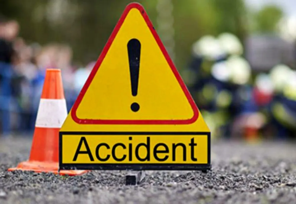 Accident în Târgovişte, în urmă cu puţine momente. O femeie este rănită