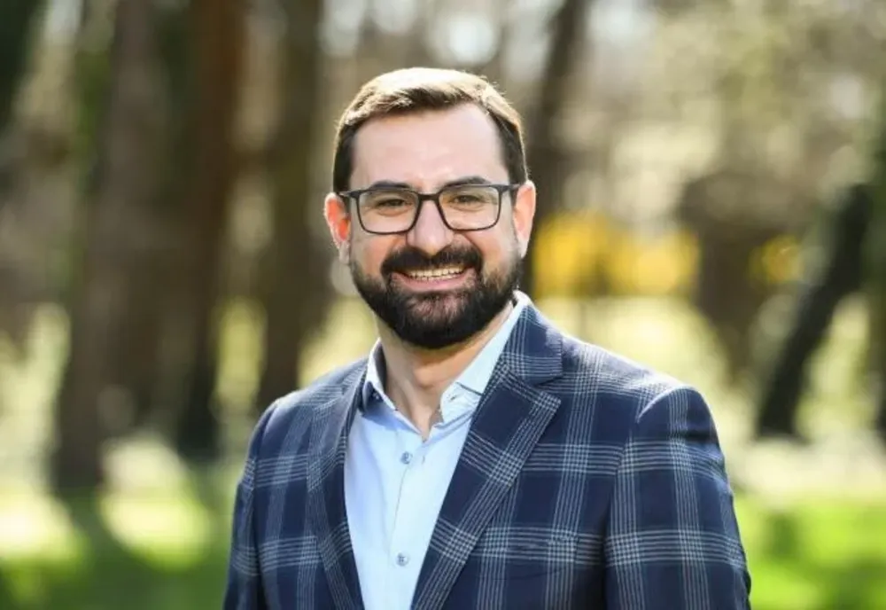 Ministrul Agriculturii, Adrian Chesnoiu: Fermierii vor primi ajutor financiar pentru culturile distruse de ploile puternice