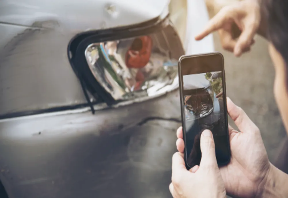 Aplicaţie de mobil pentru constatarea amiabilă de accident