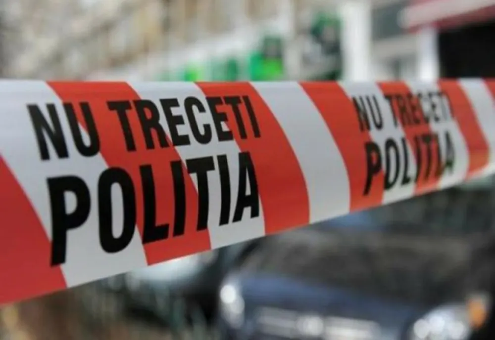 O femeie şi fiicele sale, de 6 și 13 ani, găsite moarte în locuința lor din Dâmbovița. Ipoteza șocantă luată în calcul