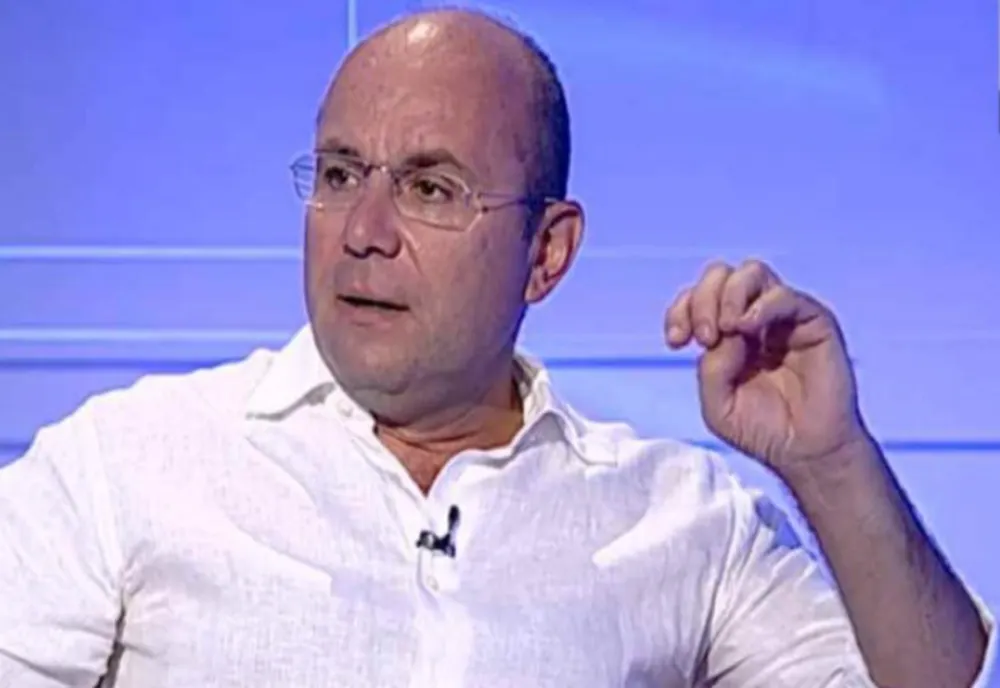 Cozmin Gușă: George Simion în România e ca Trump în Statele Unite. Îi bate pe Ciucă și pe Ciolacu în turul 2