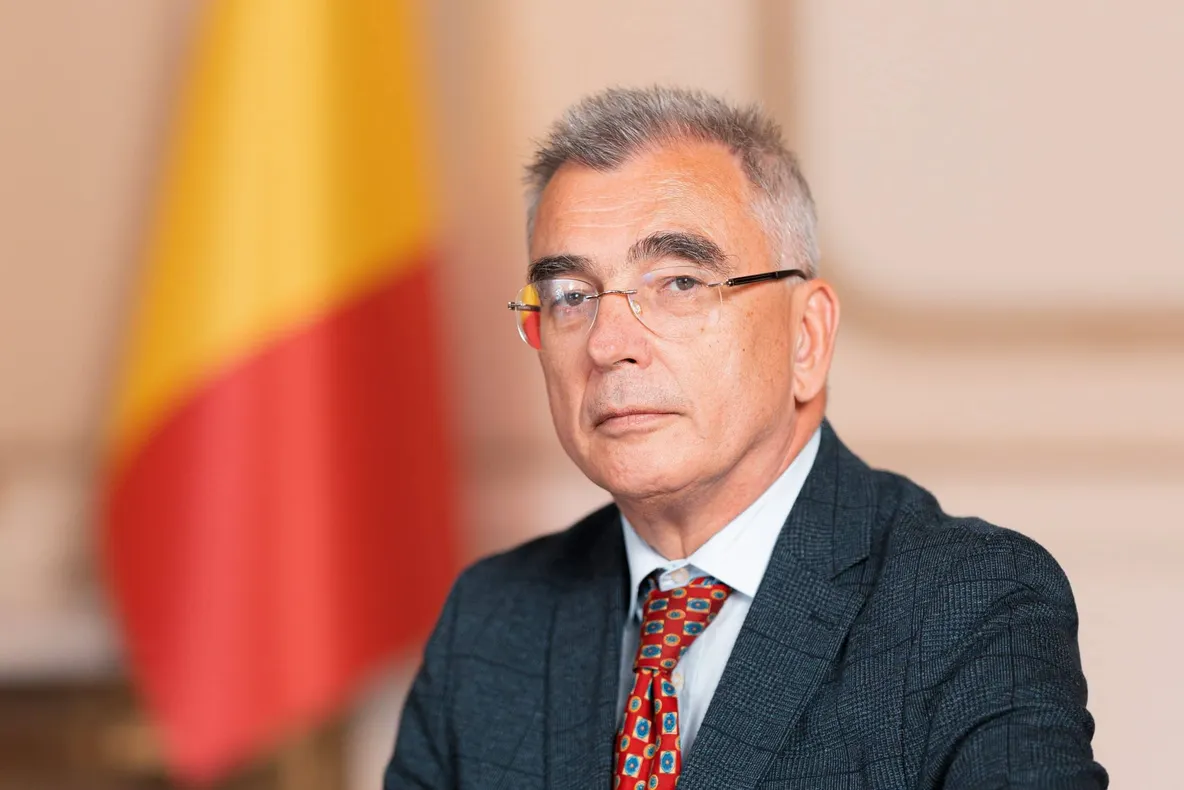 AUR ACUZĂ GUVERNUL BOLOJAN DE IPOCRIZIE: "AUSTERITATE PENTRU ROMÂNI, PRIVILEGII PENTRU PUTERE"