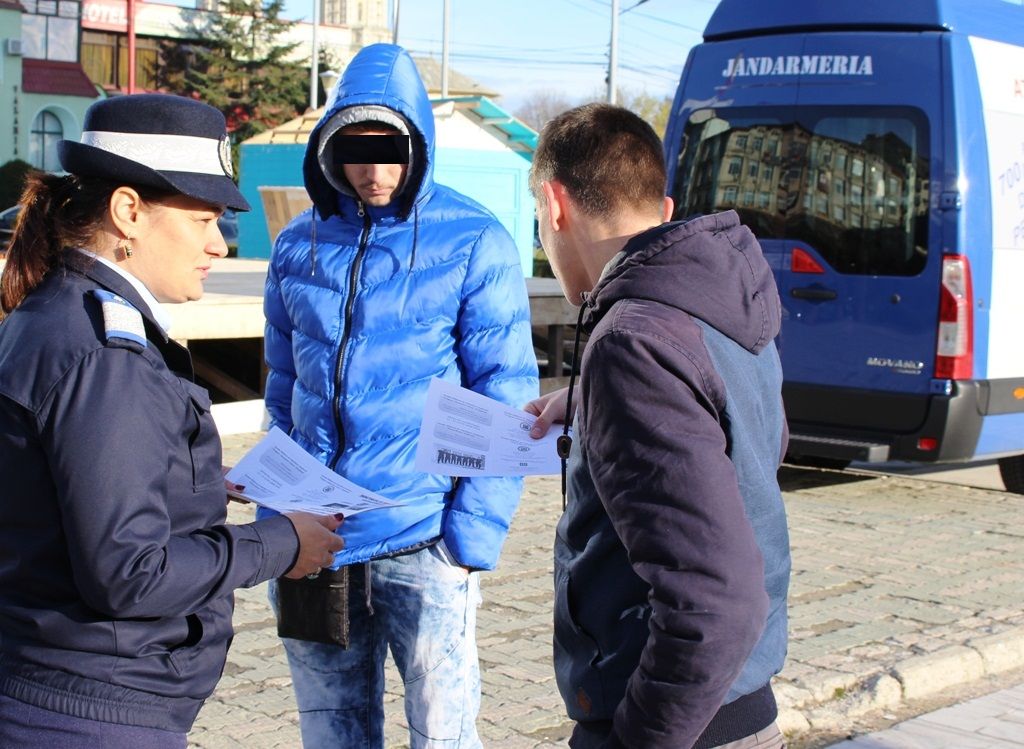 Școlile militare de subofițeri jandarmi din Drăgășani și Fălticeni, gata să primească noi recruți