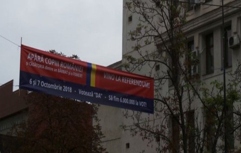 BEJ Dâmbovița a interzis afișarea unor bannere pro-Referendum