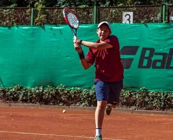 Vasile Duță, semifinalist la Circuitul Național FRT