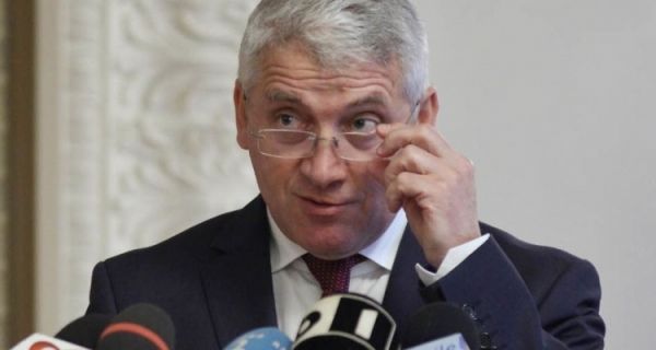 Țuțuianu, săgeți înspre ministrul transporturilor care a făcut pași de melc în proiectul „DN 71”