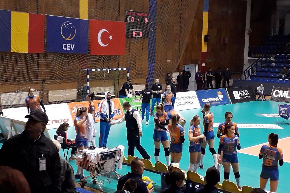 Eliminate din CEV Cup. CSM Târgoviște a pierdut returul cu Galatasaray, cu 3-0.