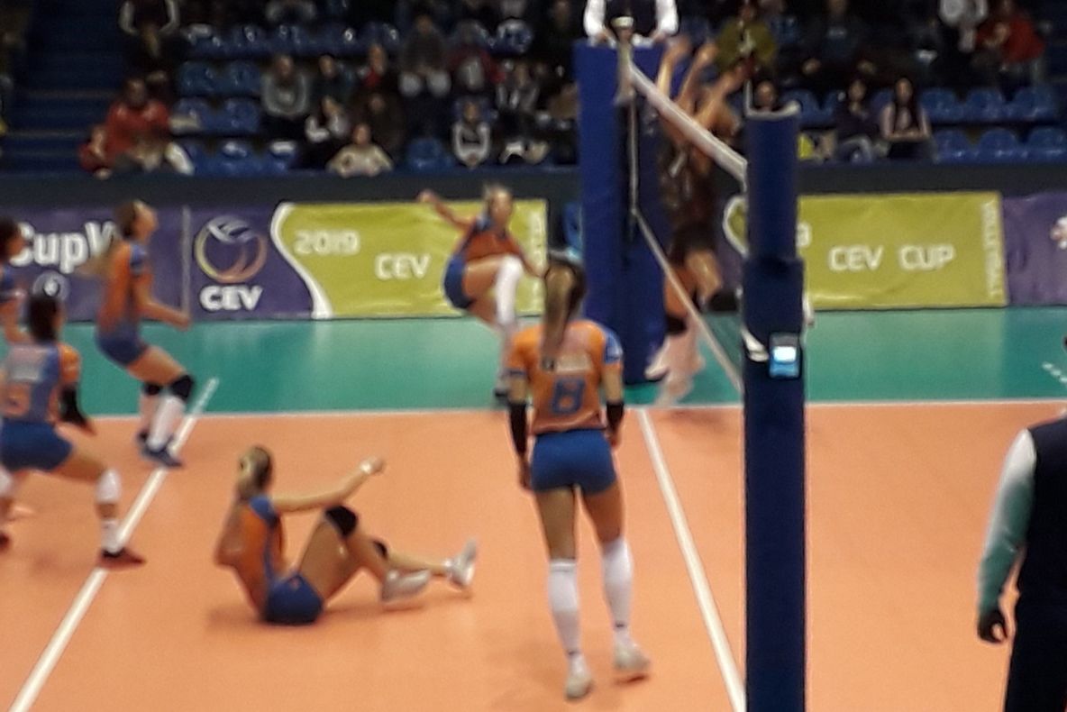 Victorie lejeră cu adversar modest. CSM Tgv.- CSM Lugoj 3-0, în prima ligă de volei