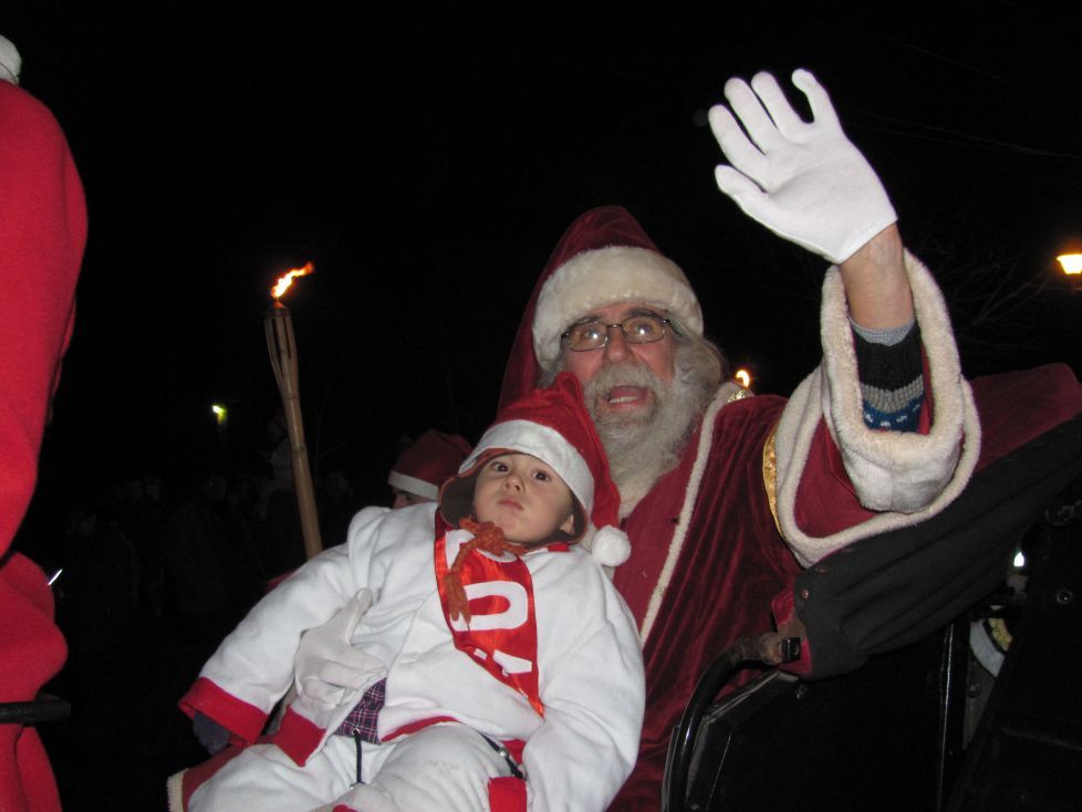 Ce program are Moș Crăciun la Târgoviște