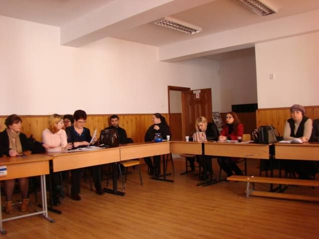 Aplicațiile pe calculator, necunoscutele care și-au găsit rezolvare pentru dascălii târgovișteni