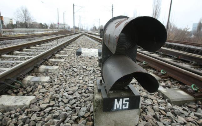 Reținut pentru furtul a 100 de metri de cablu din rețeaua de cale ferată