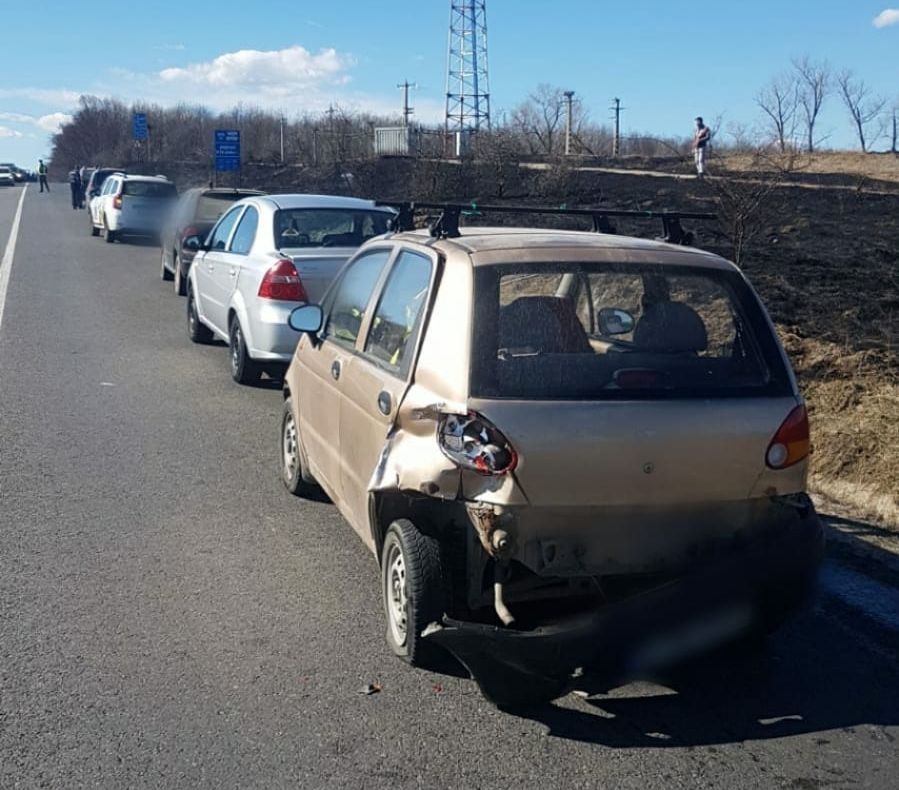 Carambol între 6 mașini, pe Dn 72, la Mija