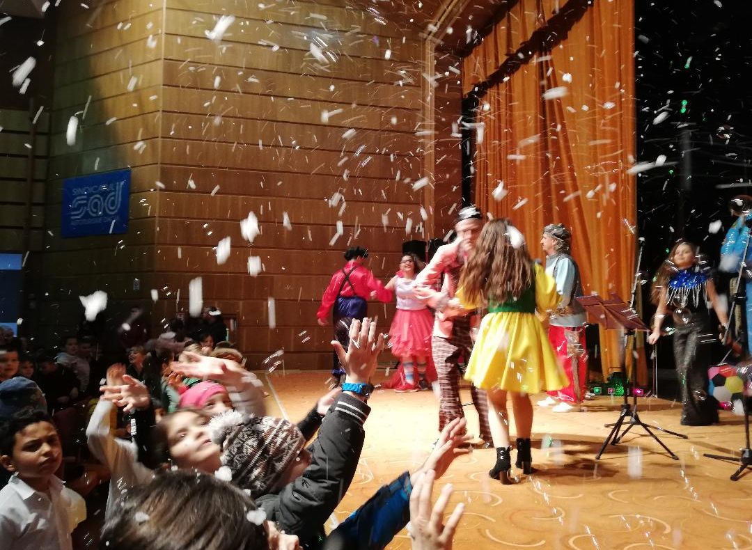 "Ceata lui Zâmbilici" a urcat pe Corabia Veseliei