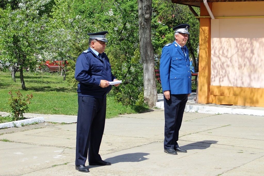 După 28 de ani de carieră militară, un ofițer jandarm a trecut în rezervă cu drept la pensie