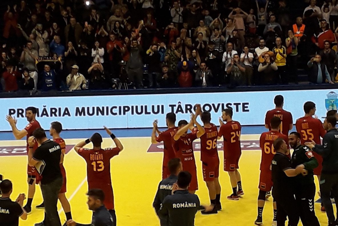 Video| România câștigă cu Lituania, la handbal, într-o atmosferă electrizantă la Târgoviște