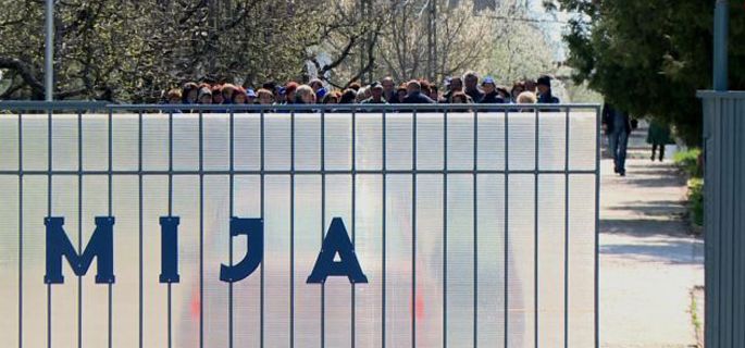 Disponibilizări pe bandă rulantă la UM Mija. Sindicaliștii vorbesc despre lipsa reală de contracte