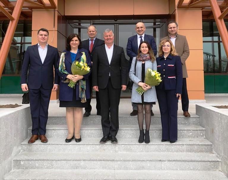 Electrica, vizită în interes de „serviciu” la Universitatea Valahia