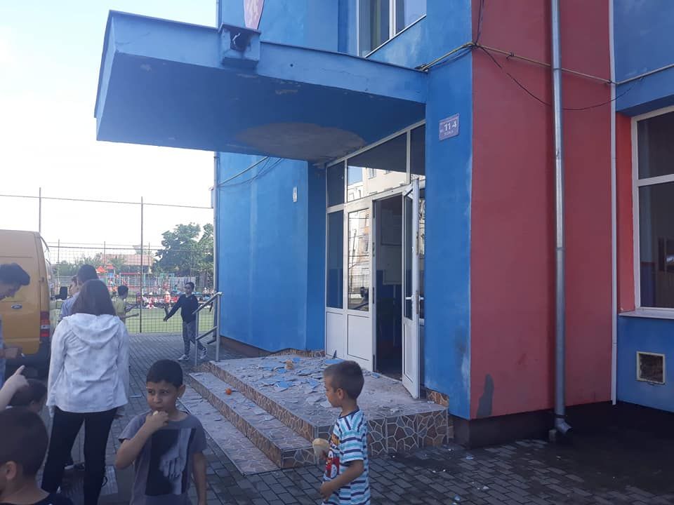 Premierul Viorica Dăncilă participă la slujba de sfințire a apei, de Izvorul Tămăduirii, de la Nucet