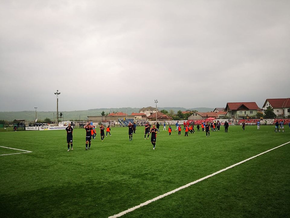 Chindia Târgoviște trece pe primul loc,în liga a II-a, după ce a câștigat la Tg.Jiu